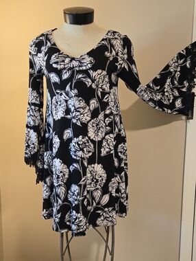 women's nina leonard mesh yoke trapeze dress Nina Leonard Mock Neck Long Sleeve Trapeze Dress in Black